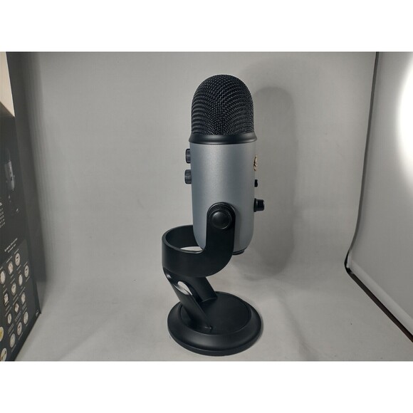 Blue Yeti USB Microphone for Recording Streaming Gaming Podcasting on PC - Picture 15 of 16